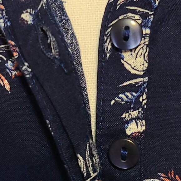 MISSES SONOMA GOOD FOR LIFE BOTTOM RUFFLE HEM DRESS DARK BLUE FLORAL SZ MEDIUM - Picture 3 of 12